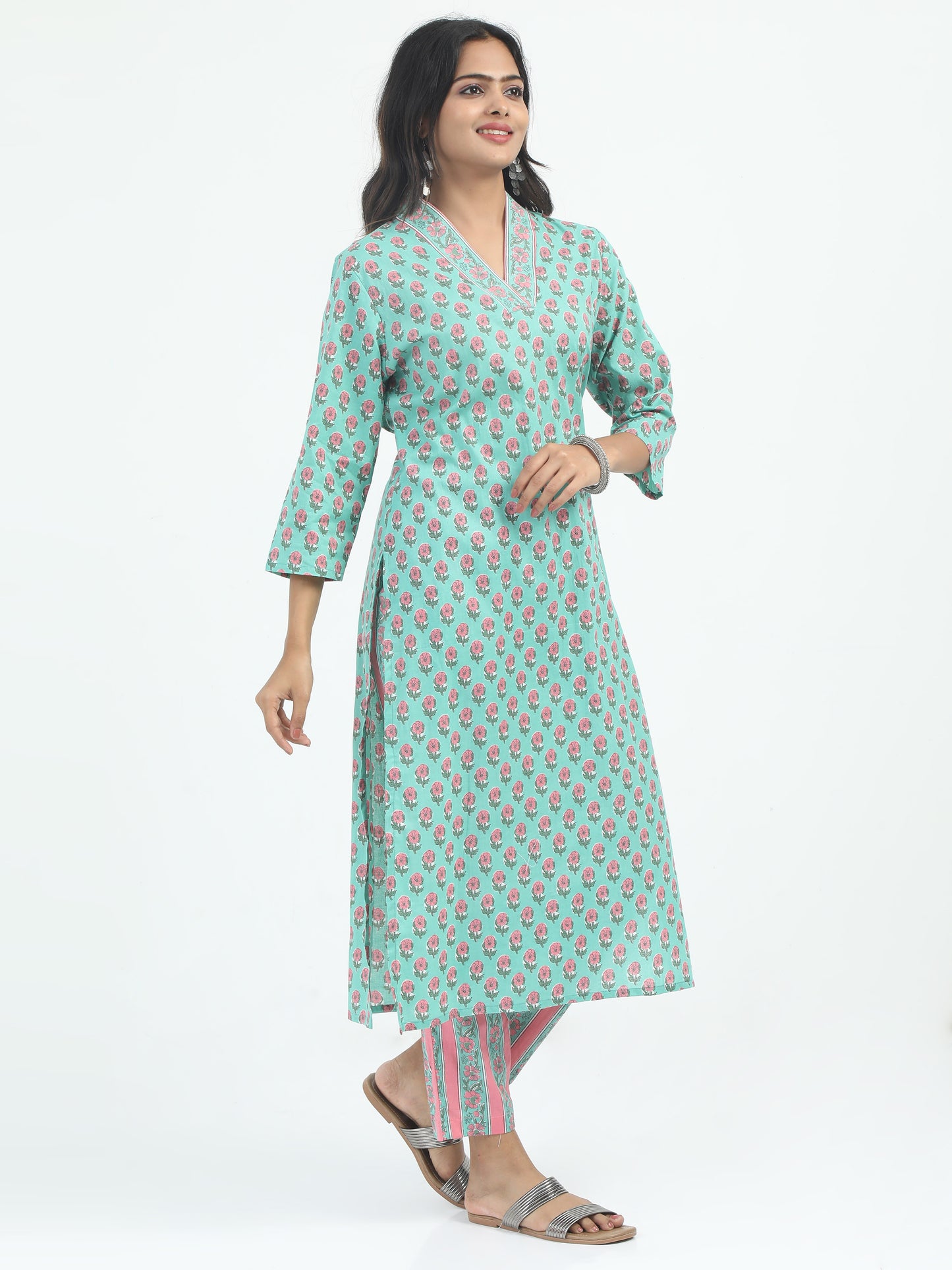 Full view of the Premium Cotton Floral Printed Kurti Set, complete with a matching bottom for a coordinated and stylish look.